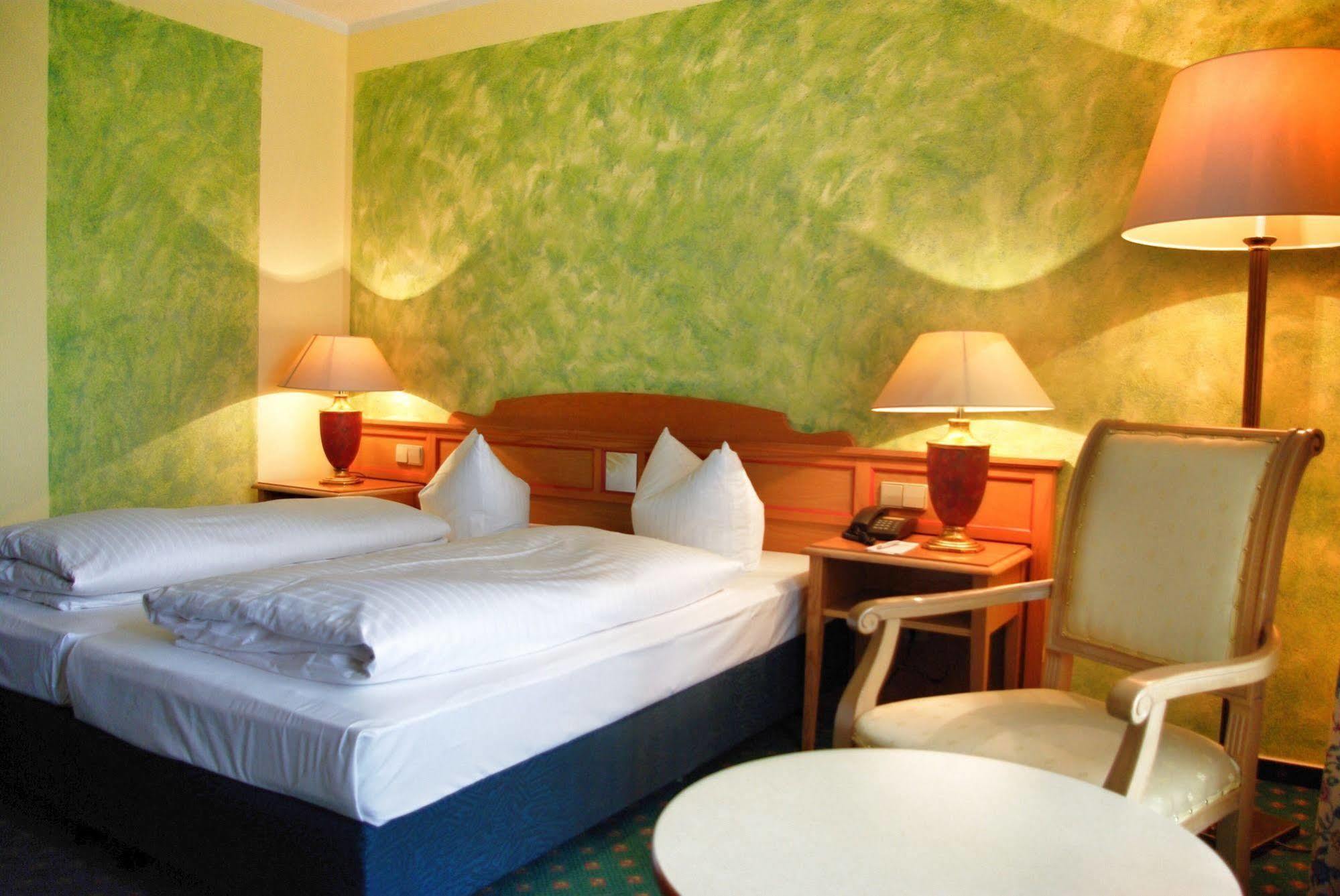 B&B Hotel Gera Eksteriør billede
